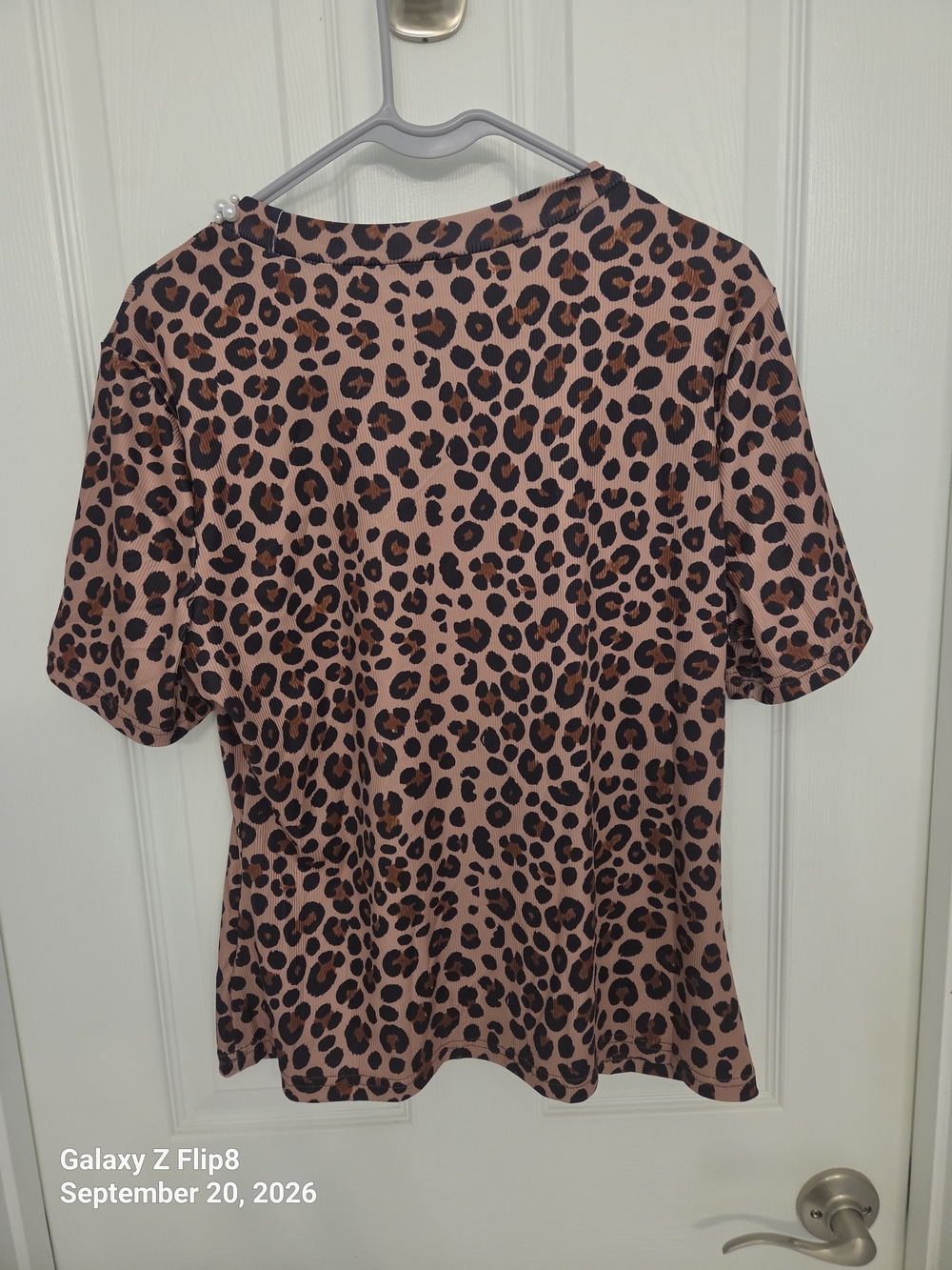 LEOPARD PRINT BLOUSE - Picture 3 of 3